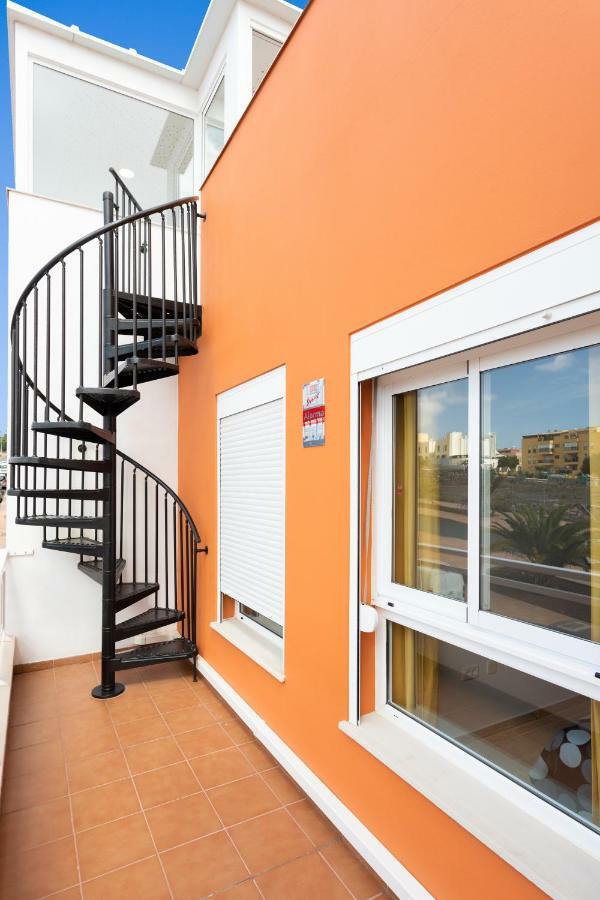 Apartment Home2book Beautiful Duplex Parque La Reina Wifi