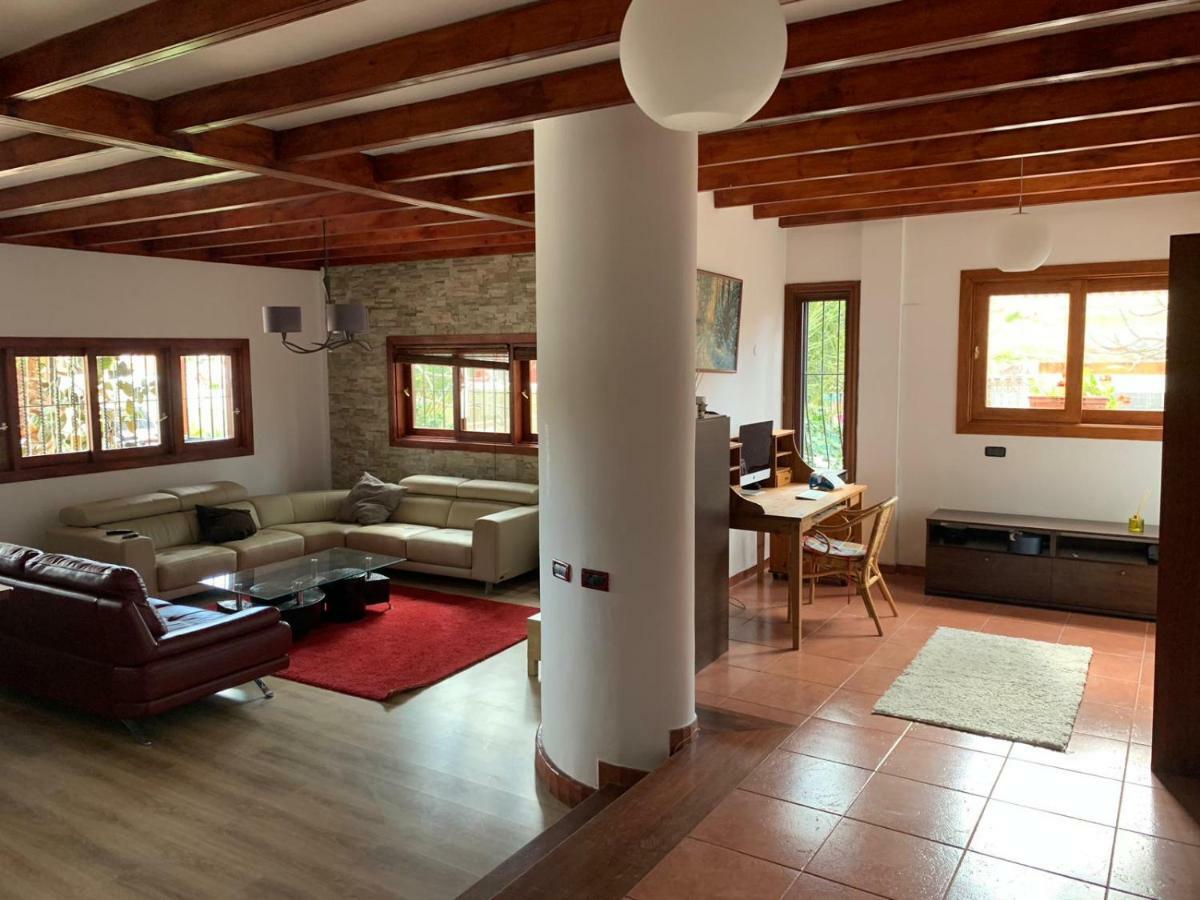 Angel Villa *
