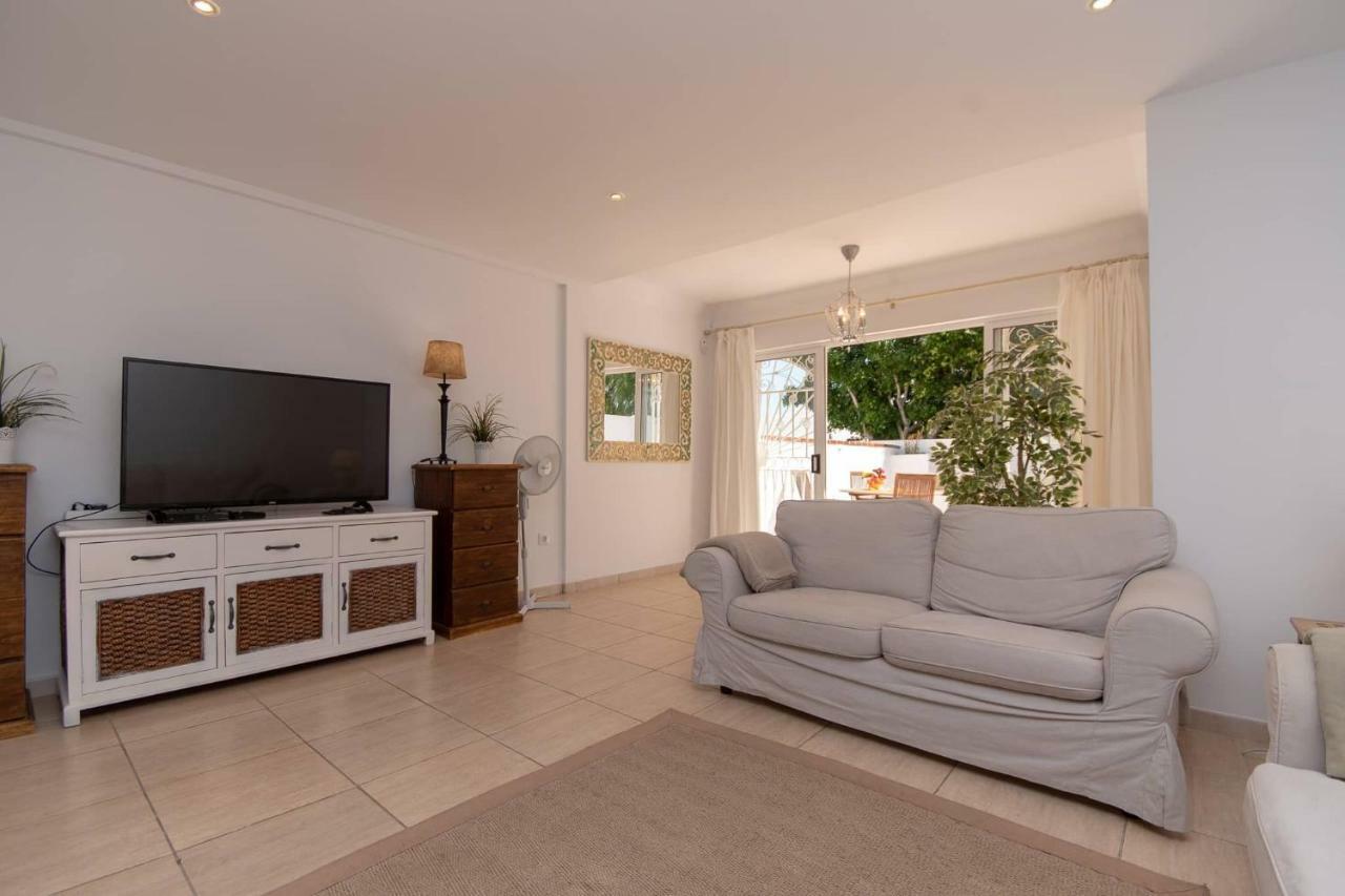 Villa Fantastic 3 Bedroom Townhouse Golf Del Sur - The Palms *