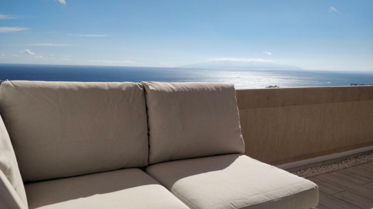 Apartment New Deluxe Stunned Seaview 2 Bed *