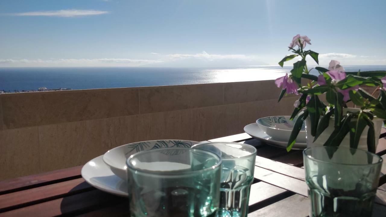 New Deluxe Stunned Seaview 2 Bed Costa Adeje (Tenerife)