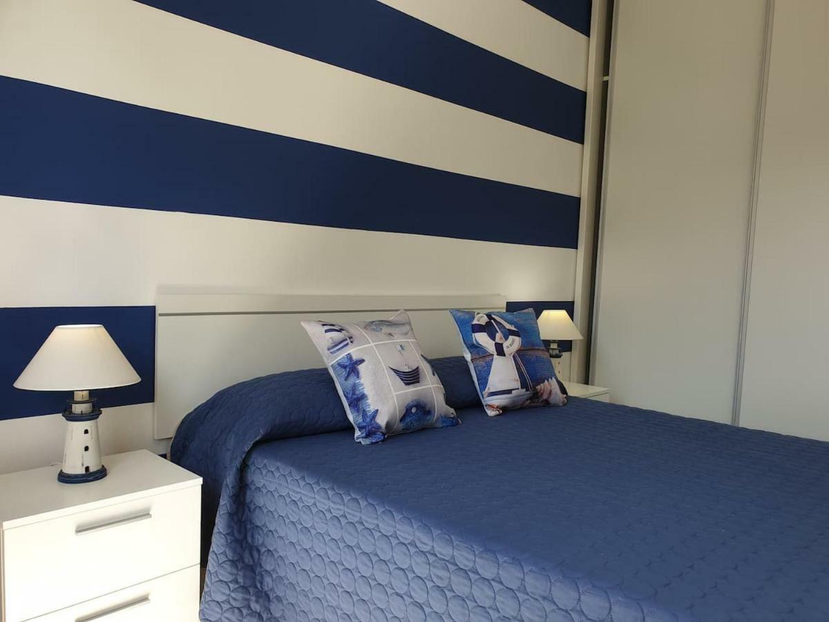 Apartment Casa Azul Only 200 Meters To The Beach, Free Wifi, Balcony *