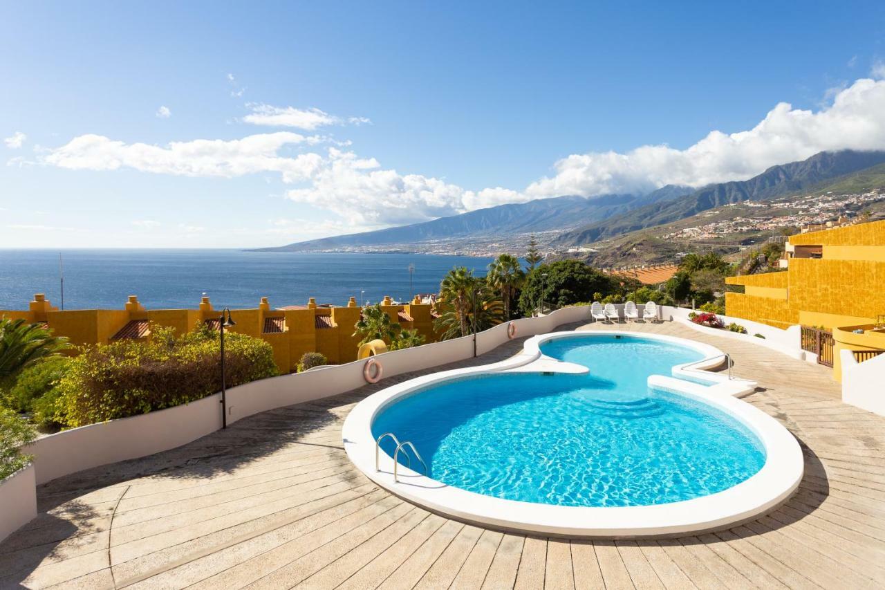 Holiday home Home2book Stunning Ocean Views Pool