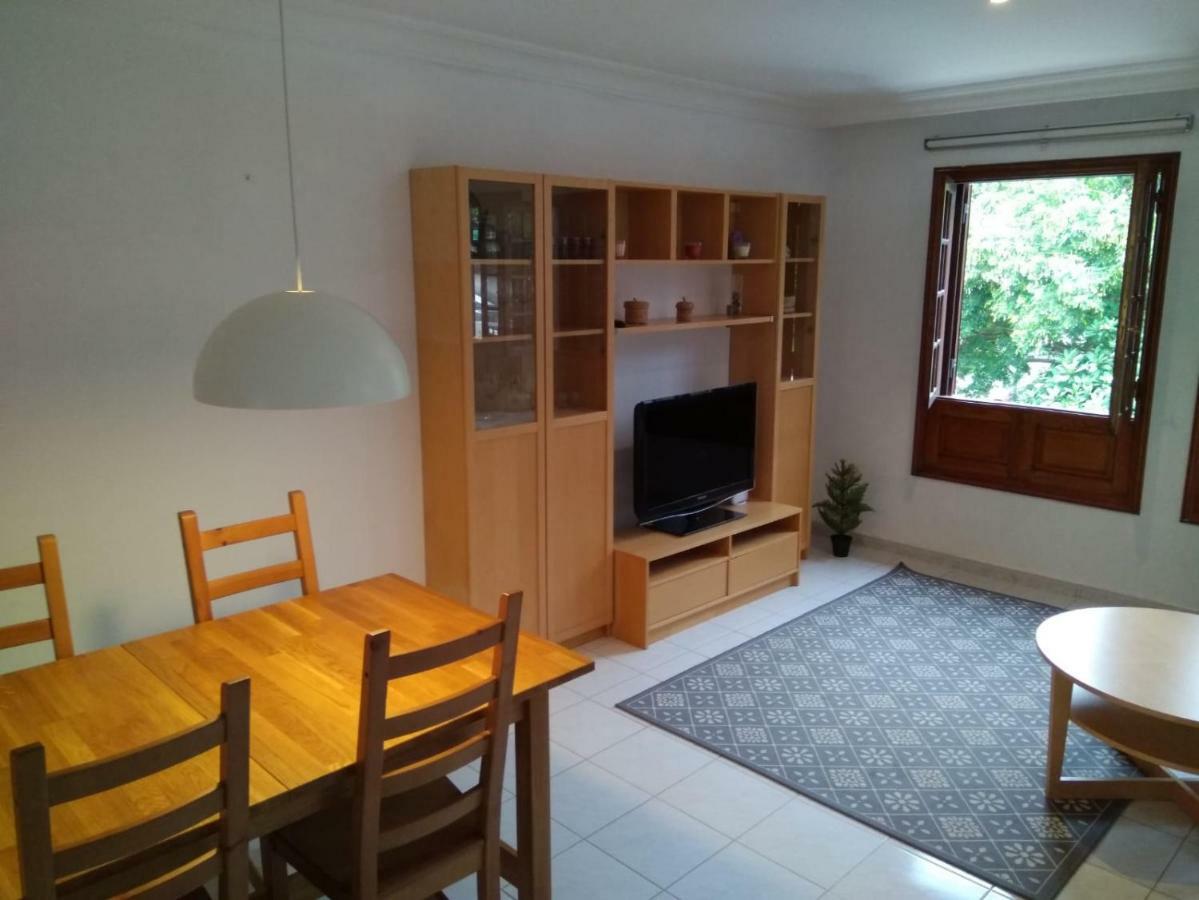 Lovely House In The Best Area Of *