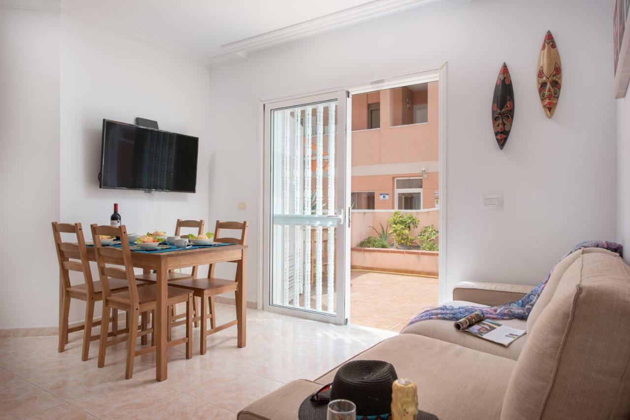 F06 Costa Sol Accommodation, Big Terrace, Pool Apartamento Costa del Silencio