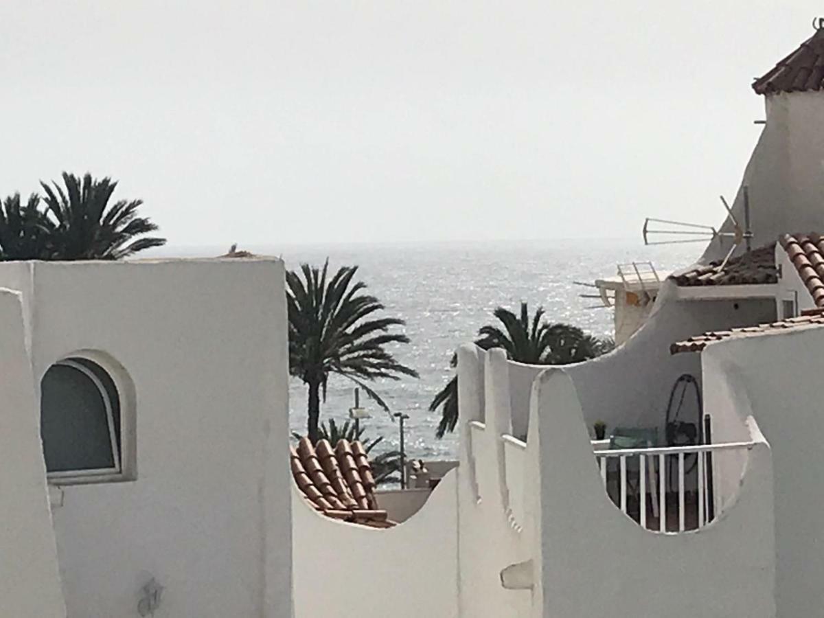 Apartment Wonderful White Appartament In Tortugas Playa de las Americas (Tenerife)