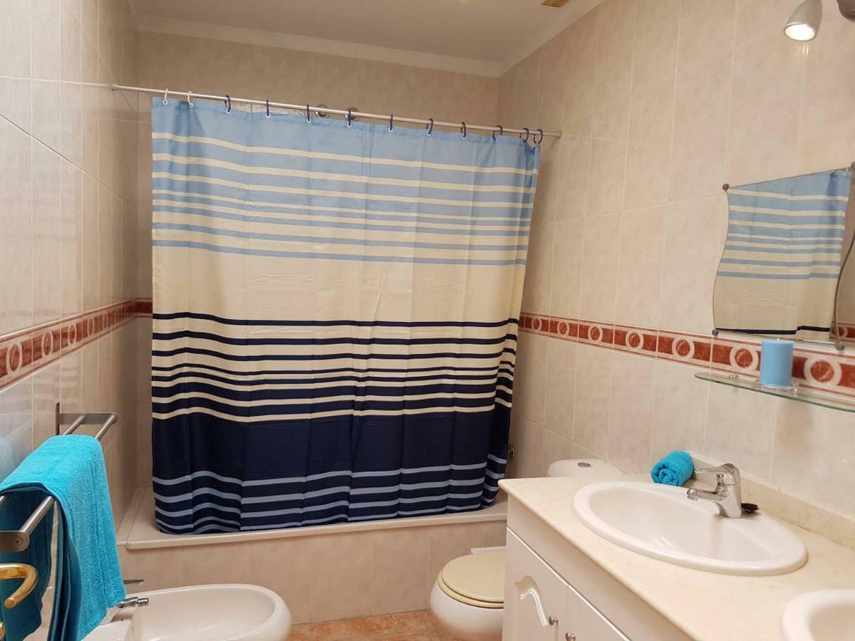 Roque Del Conde With Fantastic Sea View, Terrace, Pool, Wifi, Sat-tv, Garage Costa Adeje (Tenerife)