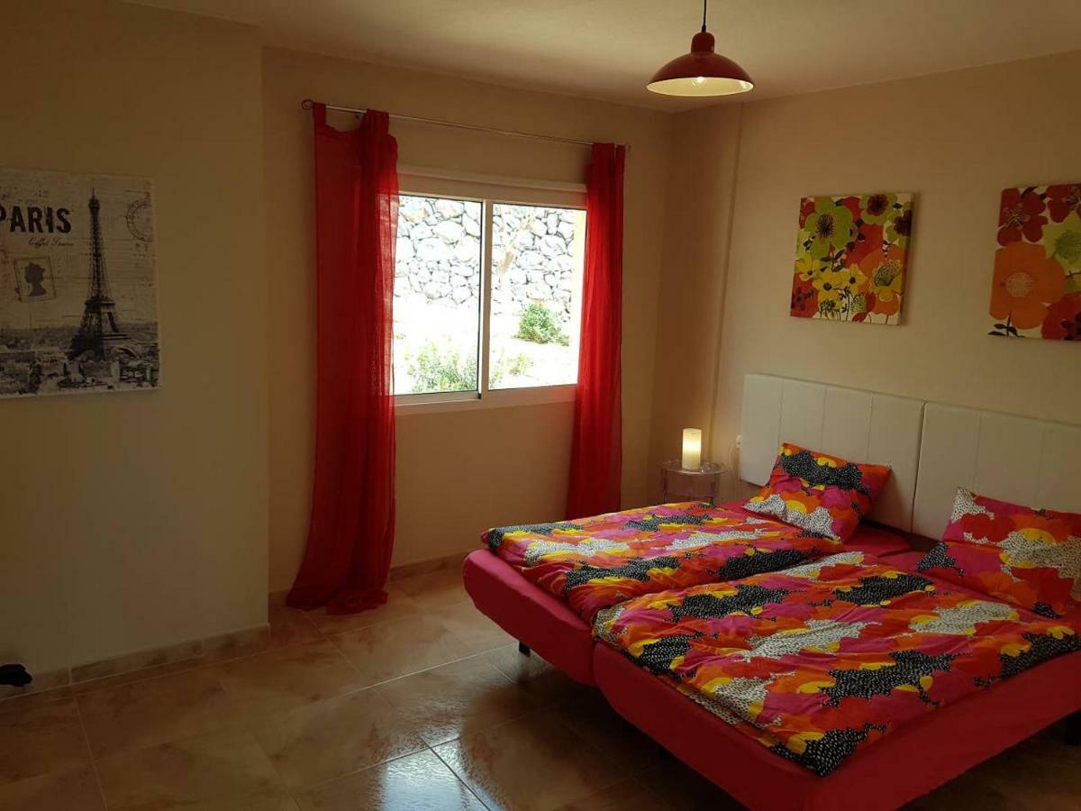 Holiday home Roque Del Conde 2 With Fantastic Sea Views, 2 Terraces, Pool, Wifi, Sat-tv, Dishwasher Costa Adeje (Tenerife)