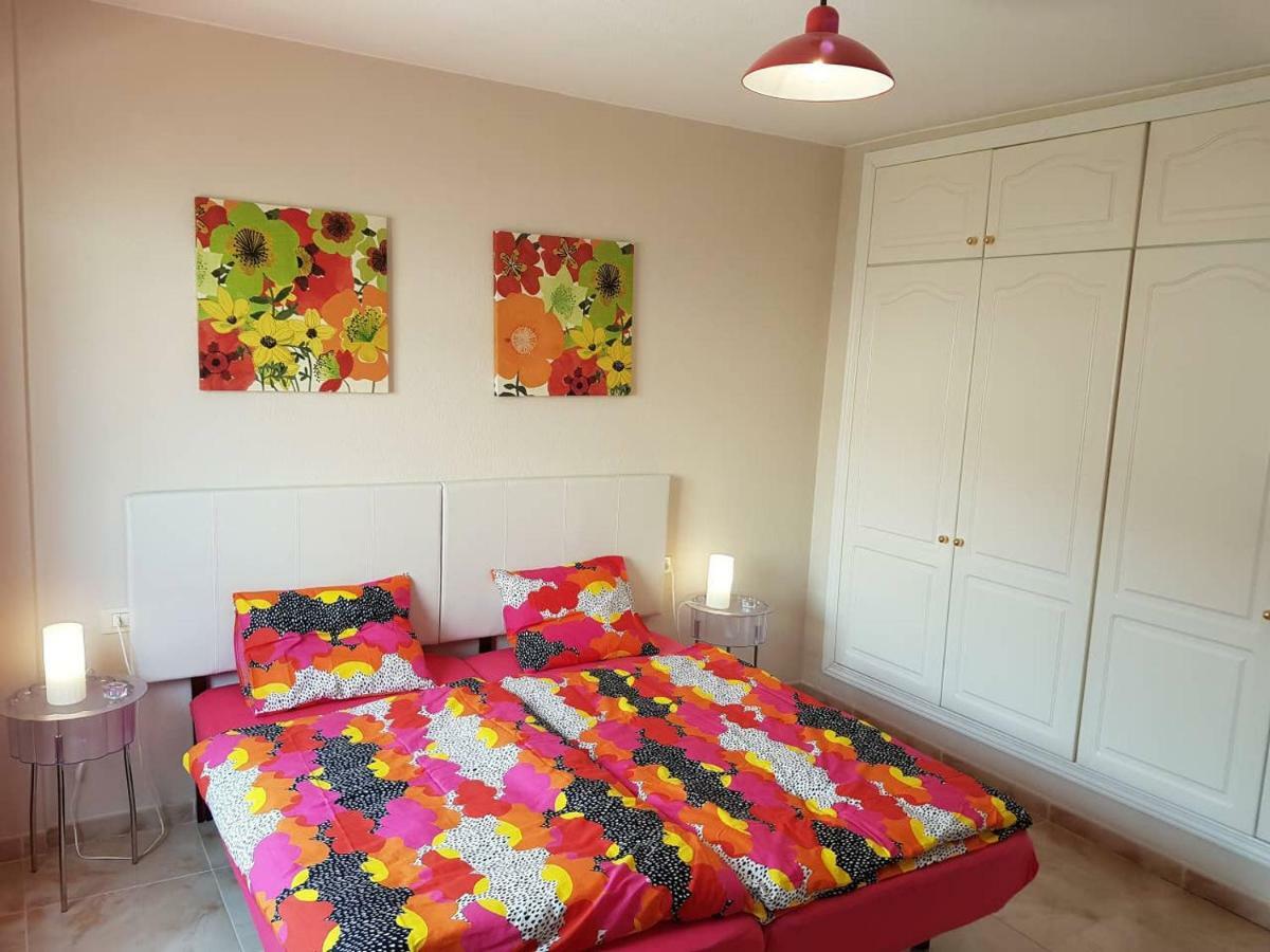 Holiday home Roque Del Conde 2 With Fantastic Sea Views, 2 Terraces, Pool, Wifi, Sat-tv, Dishwasher Costa Adeje (Tenerife)