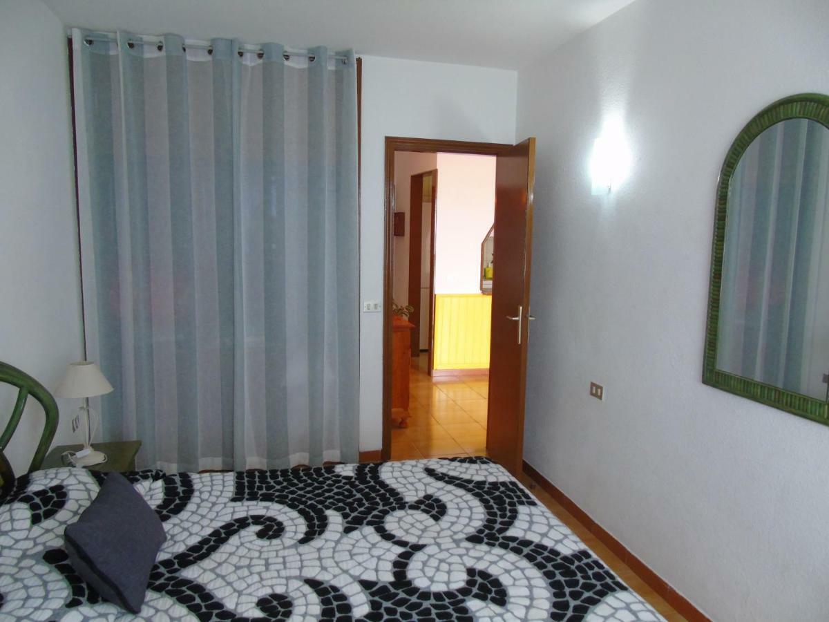 Chica, 1 Bedroom Flat With Sea View Appartement *