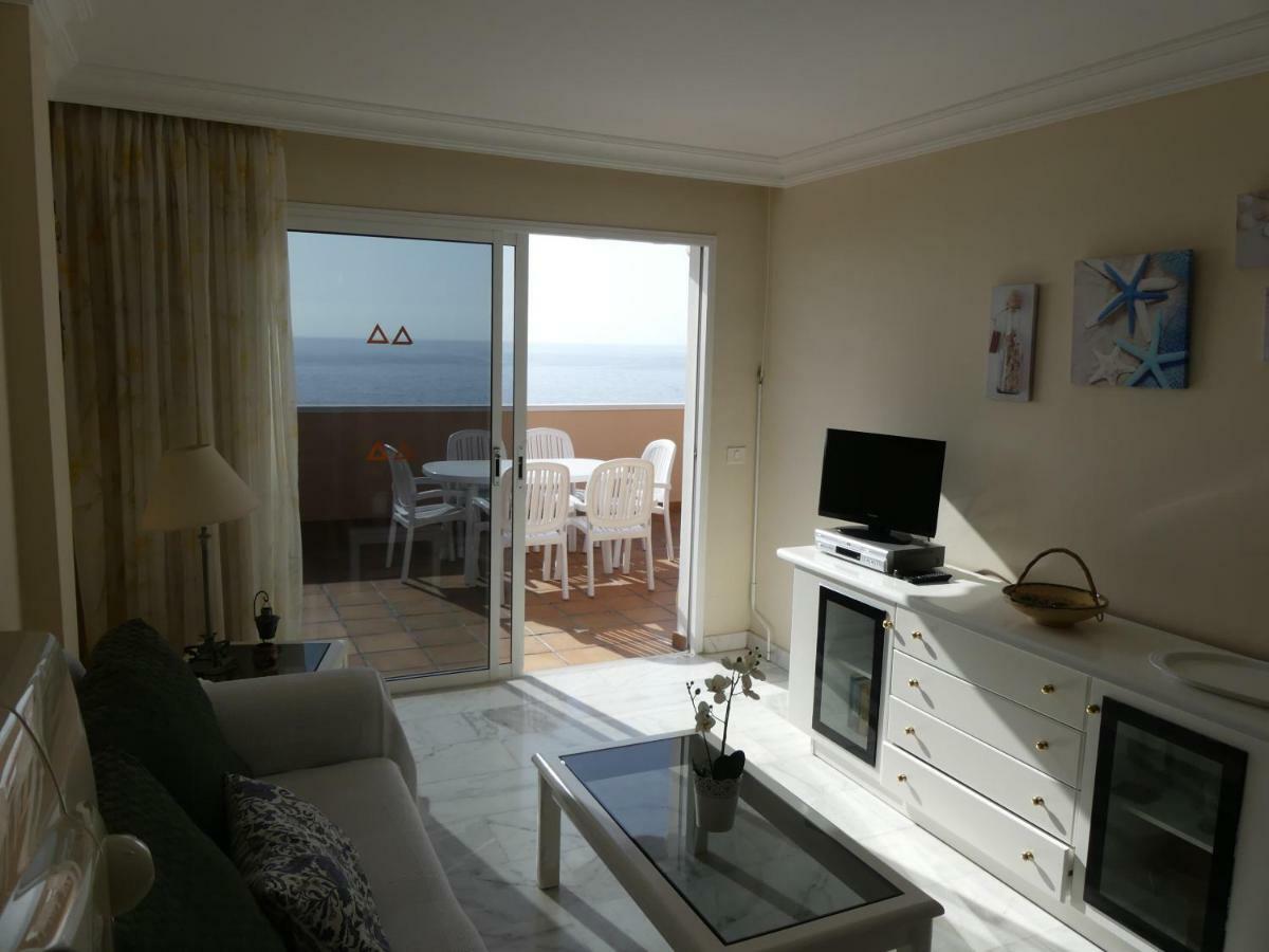 Enjoy Holiday-wonderful Views Apartment *