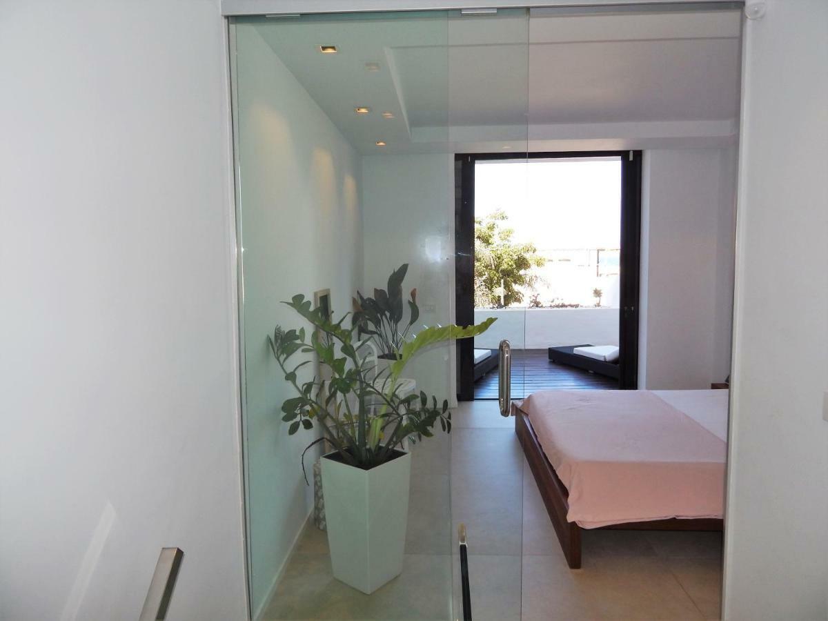Beautiful Beachfront Appartement