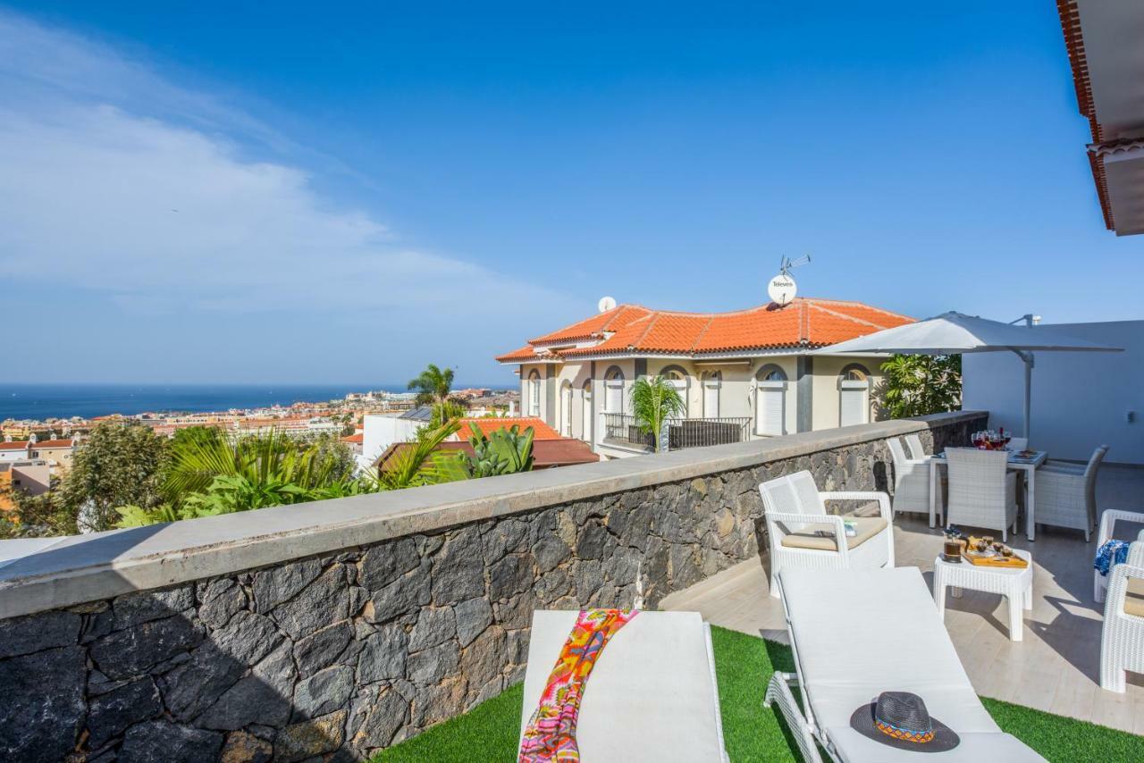 Luxury White With Sea View, Heated Pool