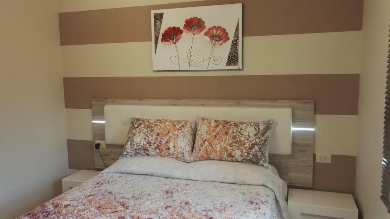 Holiday home Tenerife Low Cost Solution & Family Treatment!