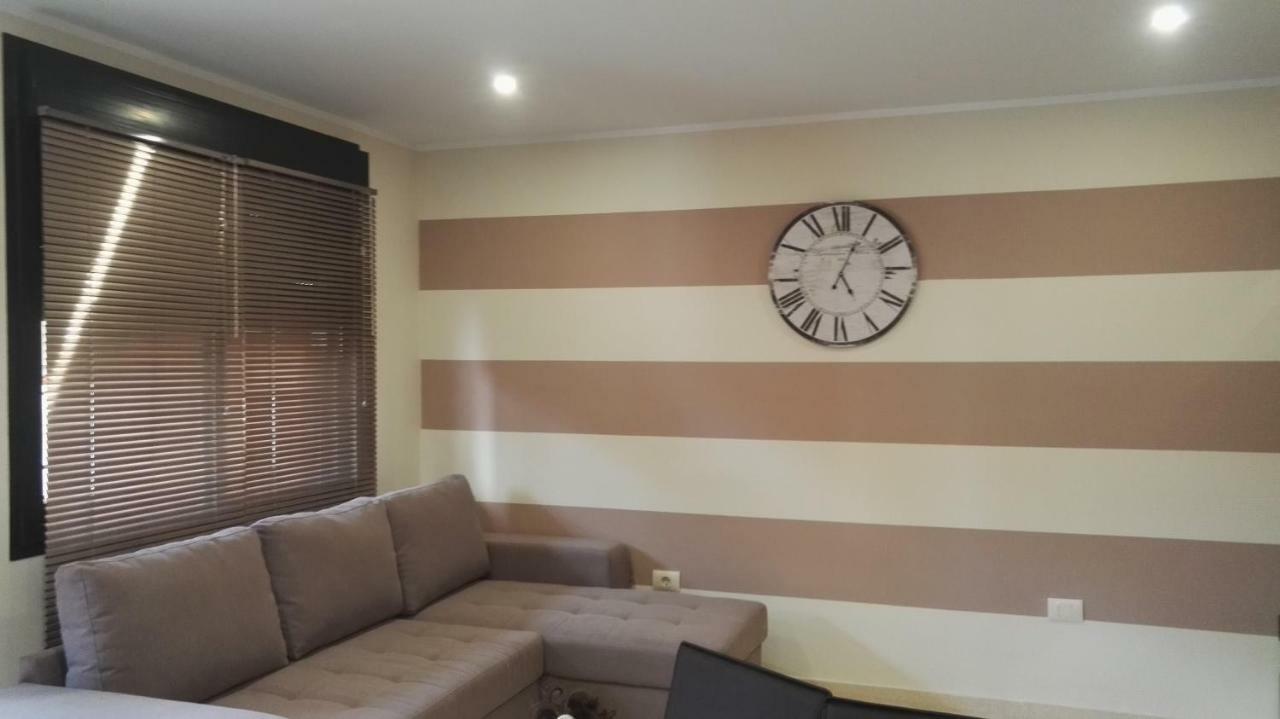 Holiday home Tenerife Low Cost Solution & Family Treatment!