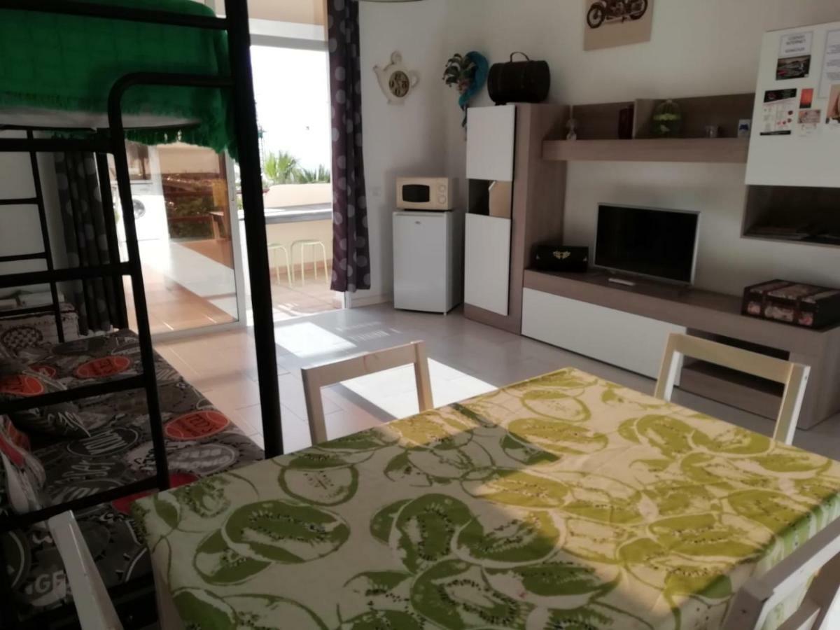 Apartamento Marina Palace - *