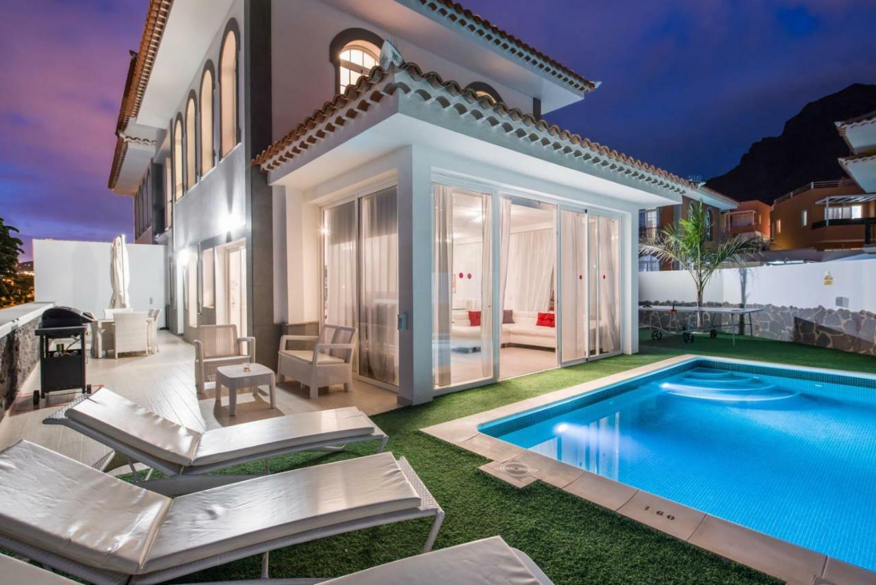 Villa Luxury White With Sea View, Heated Pool Costa Adeje (Tenerife)