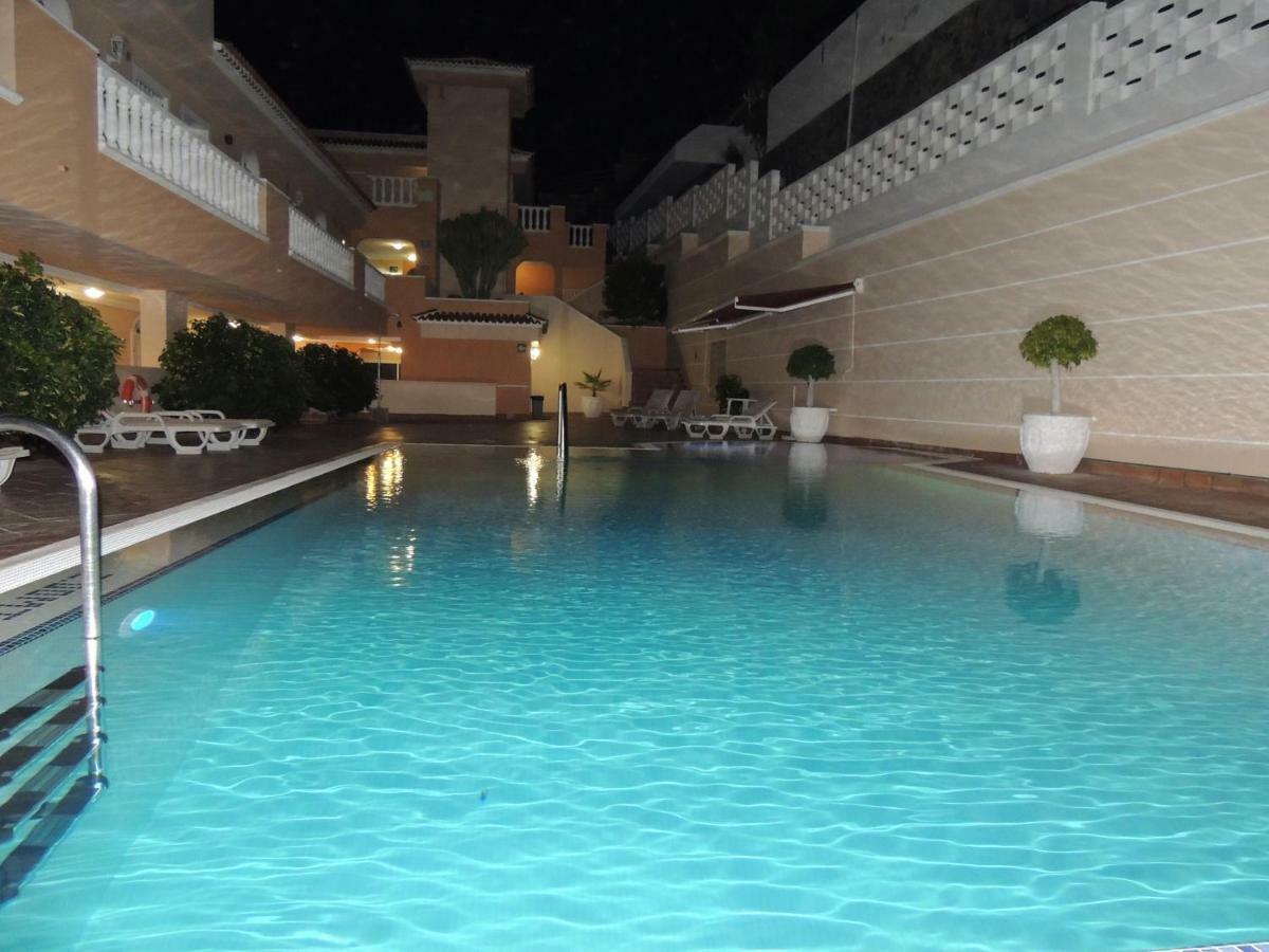 Romantic Retreat With Marine View