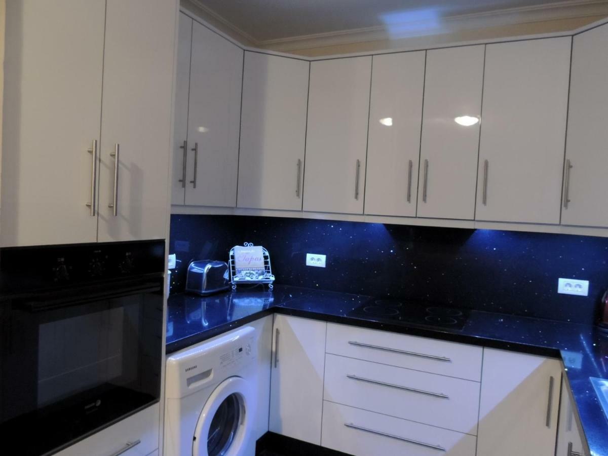 Luxury Apt. With Stunning Sea View
