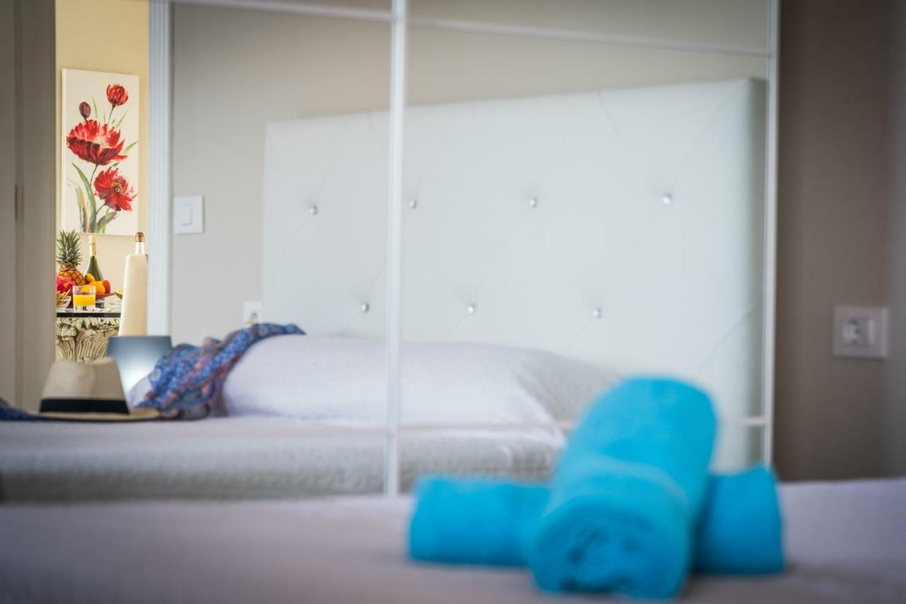 Luxury White With Sea View, Heated Pool Costa Adeje (Tenerife)