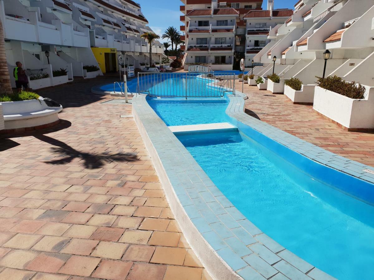 Casa Flores With Heated Pool, Only 490 Meters To The Beach, Balcony, Wifi *
