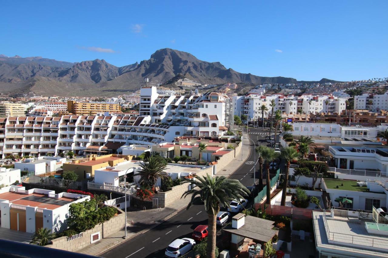 Casa Atlantis With Fantastic Sea-view, Balcony, Heated Pool, Wifi Appartement Adeje