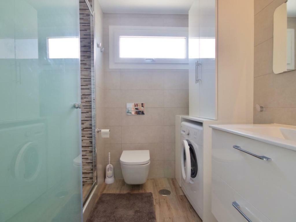 Casa Atlantis With Fantastic Sea-view, Balcony, Heated Pool, Wifi Adeje