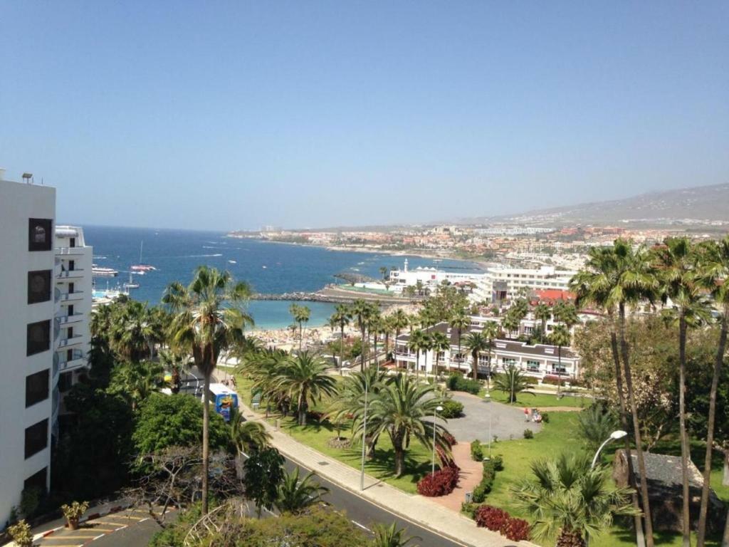 Casa Atlantis With Fantastic Sea-view, Balcony, Heated Pool, Wifi Appartement
