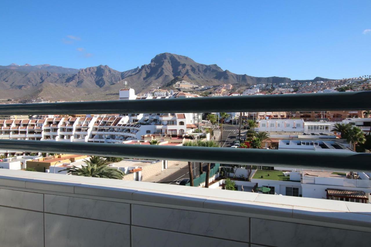 Casa Atlantis With Fantastic Sea-view, Balcony, Heated Pool, Wifi