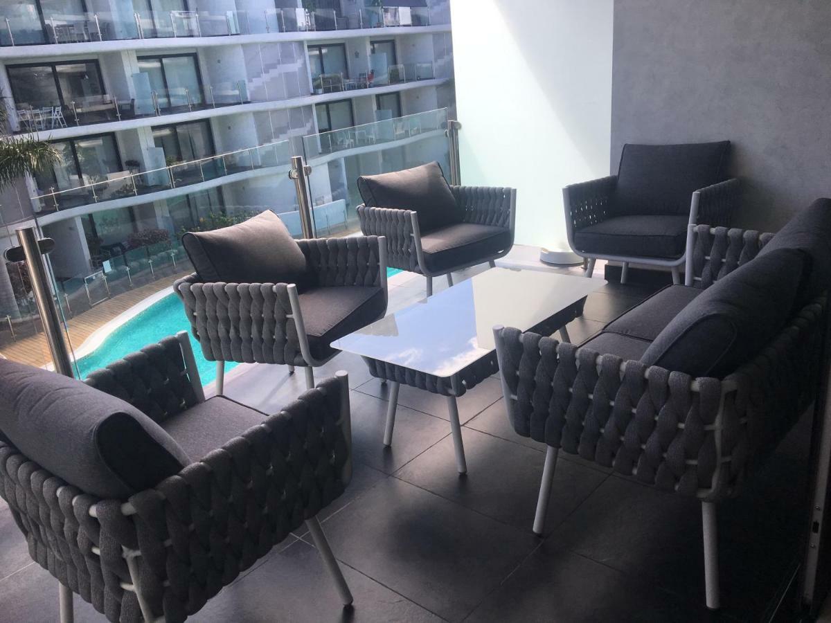 The Waves, Luxurious 5*, Wifi, Olympic Pool Apartamento *
