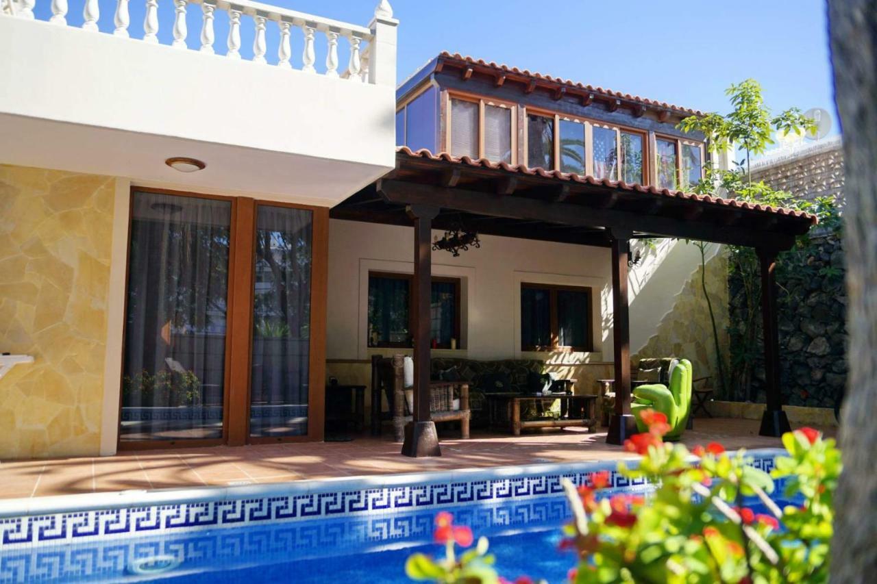 Natali Costa Adeje (Tenerife)