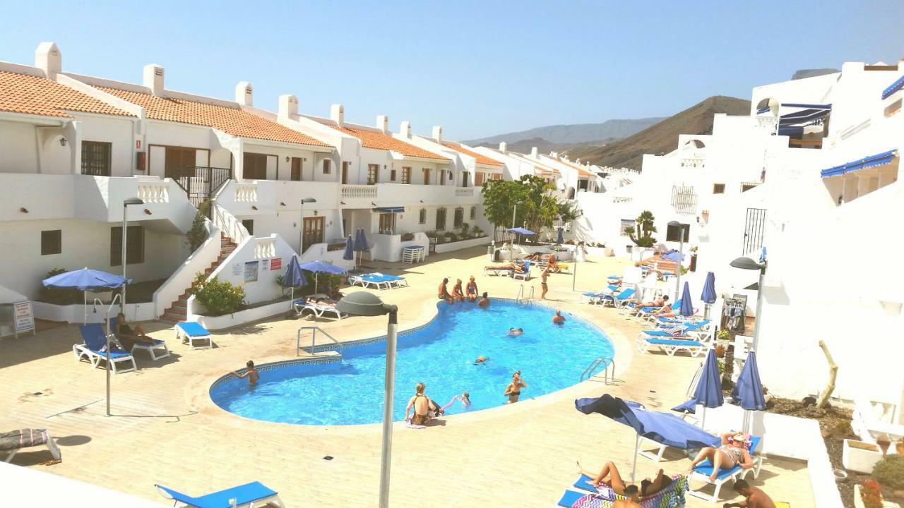 Charming Ocean View Heated Pool Apartment *