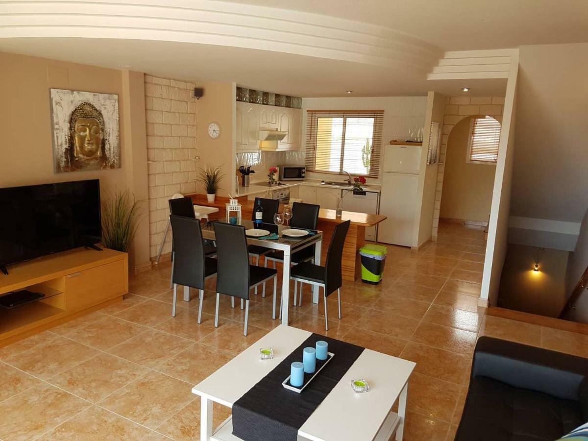 Roque Del Conde With Fantastic Sea View, Terrace, Pool, Wifi, Sat-tv, Garage Hébergement de vacances