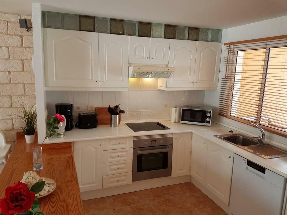 Roque Del Conde With Fantastic Sea View, Terrace, Pool, Wifi, Sat-tv, Garage Hébergement de vacances *