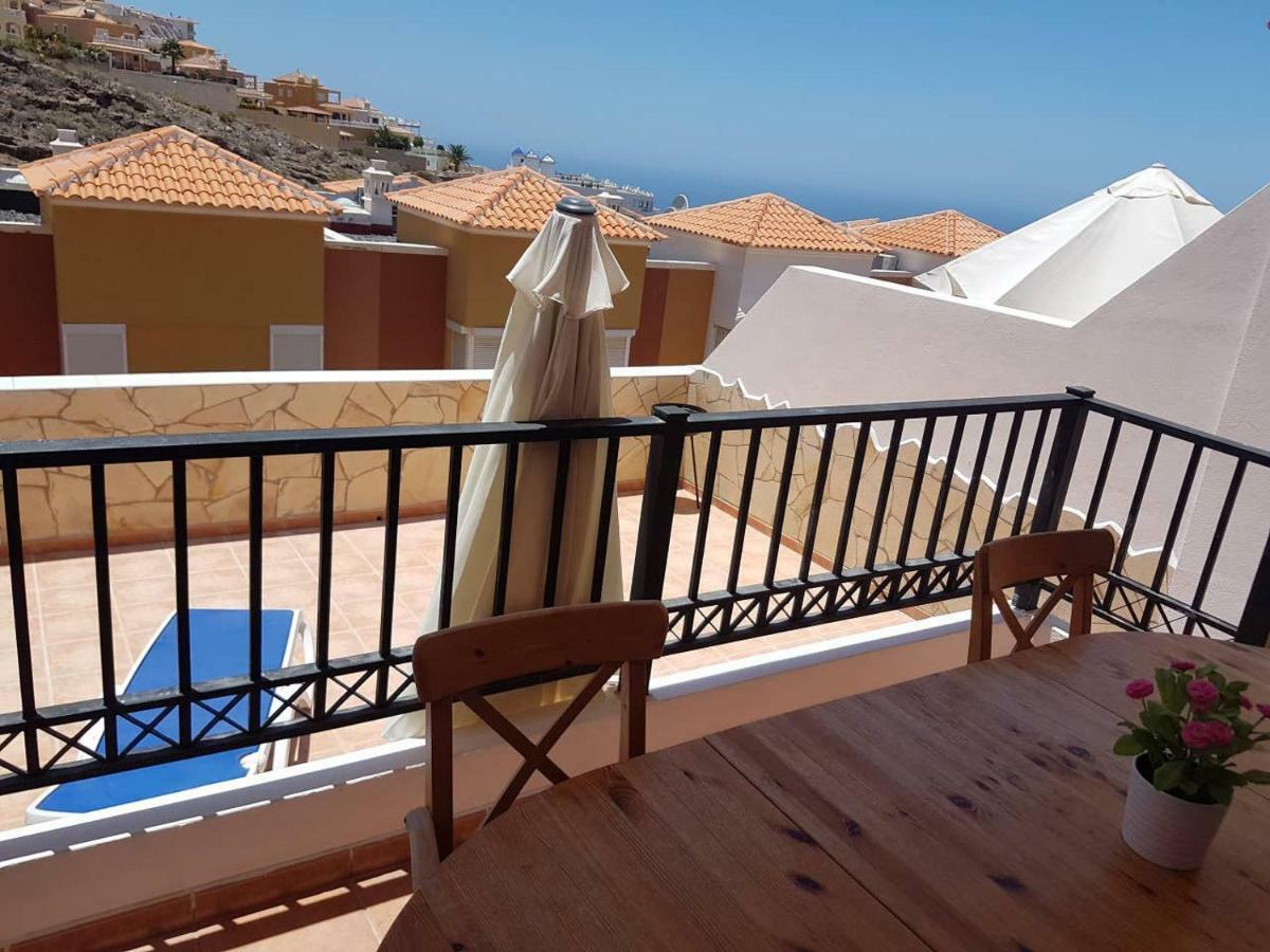 Roque Del Conde With Fantastic Sea View, Terrace, Pool, Wifi, Sat-tv, Garage Costa Adeje (Tenerife)