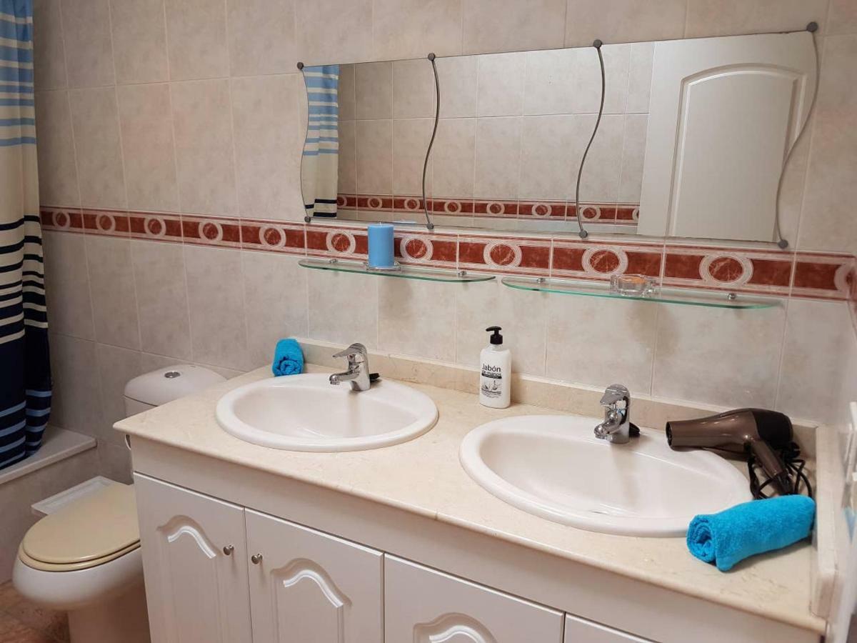 Roque Del Conde With Fantastic Sea View, Terrace, Pool, Wifi, Sat-tv, Garage Hébergement de vacances