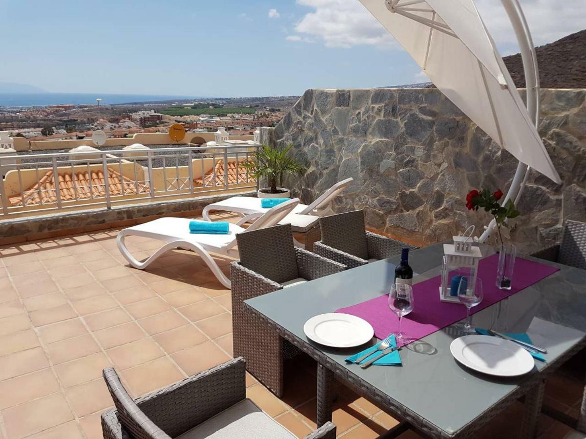 Roque Del Conde 2 With Fantastic Sea Views, 2 Terraces, Pool, Wifi, Sat-tv, Dishwasher Holiday home Costa Adeje (Tenerife)