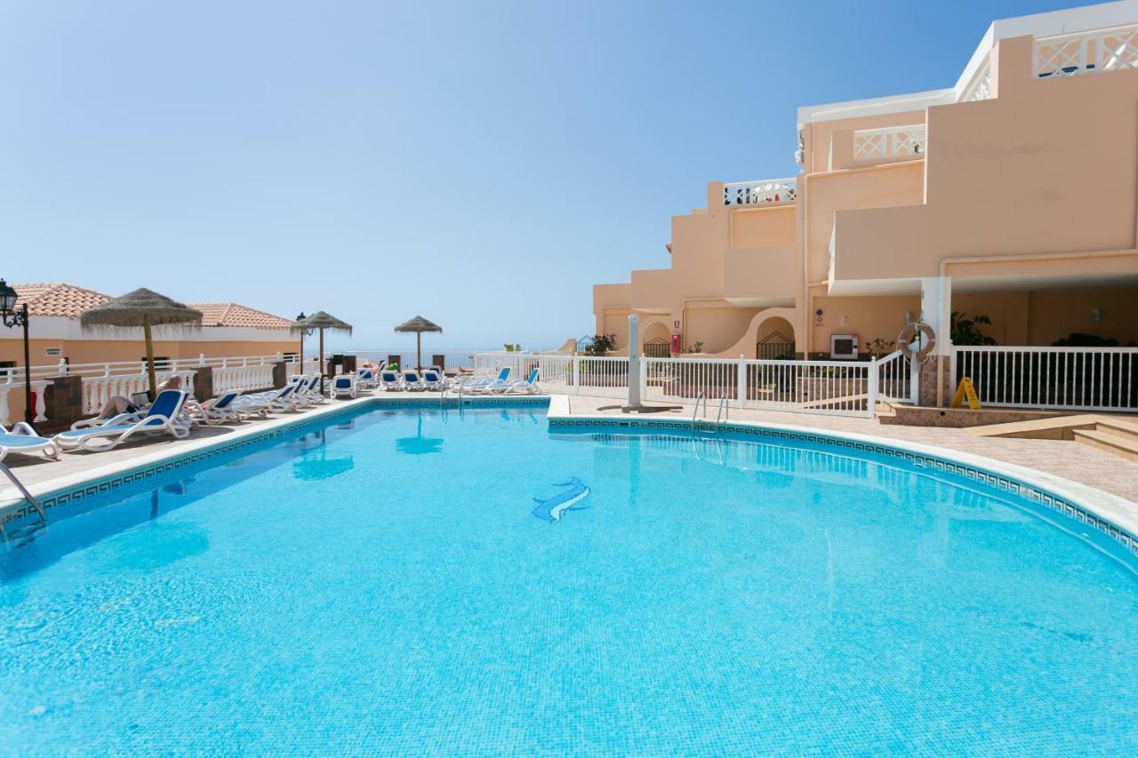 Paradise Court