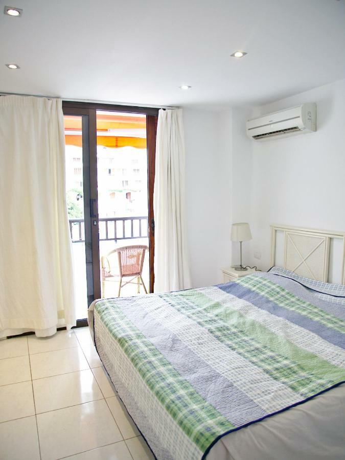 Hébergement de vacances 2 Min Walk To - Private Solarium