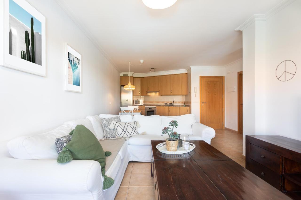 Paradise Palms Apartment