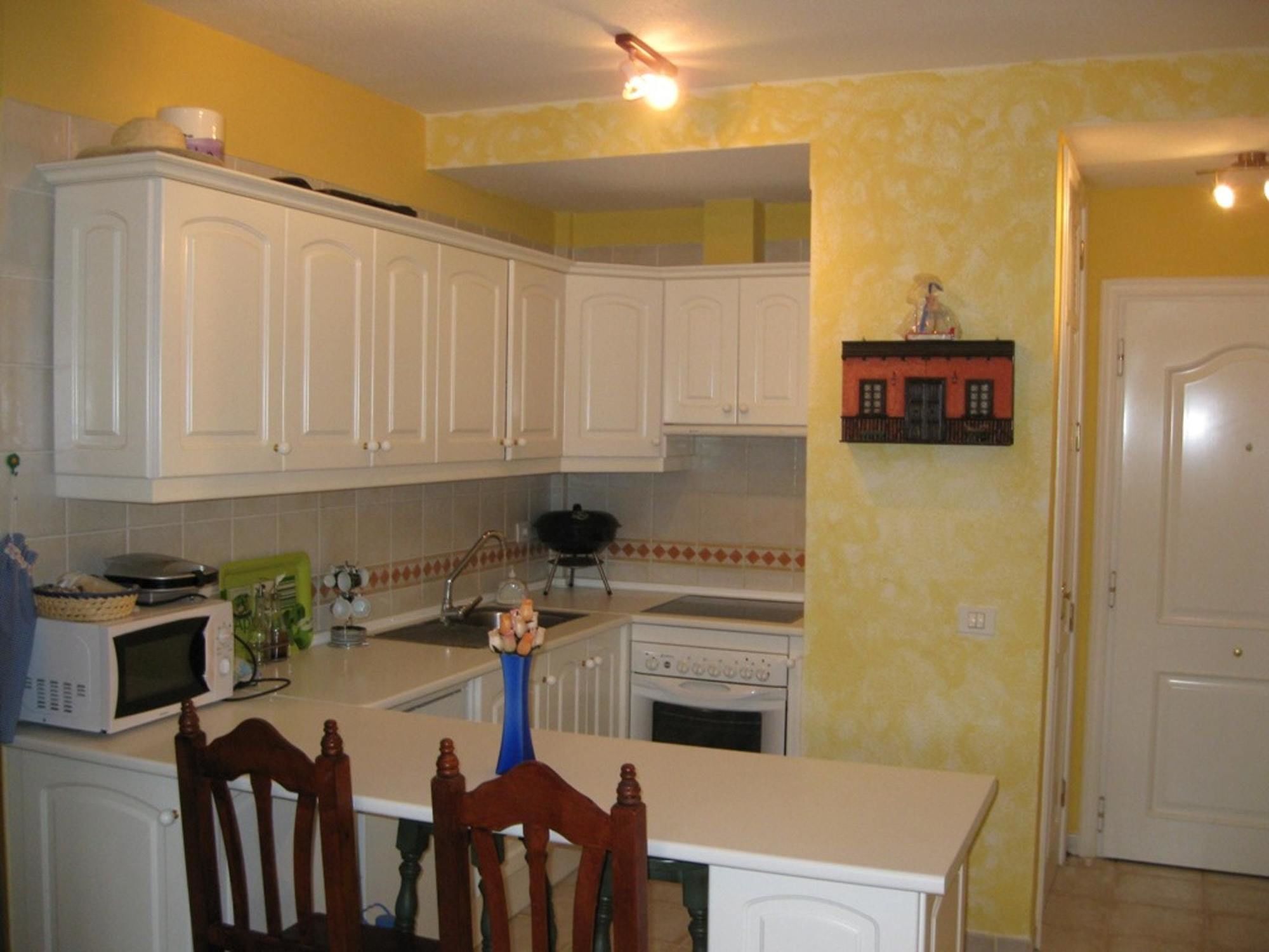 Apartamento With One Bedroom In Arona, With Pool Access And Furnished Te