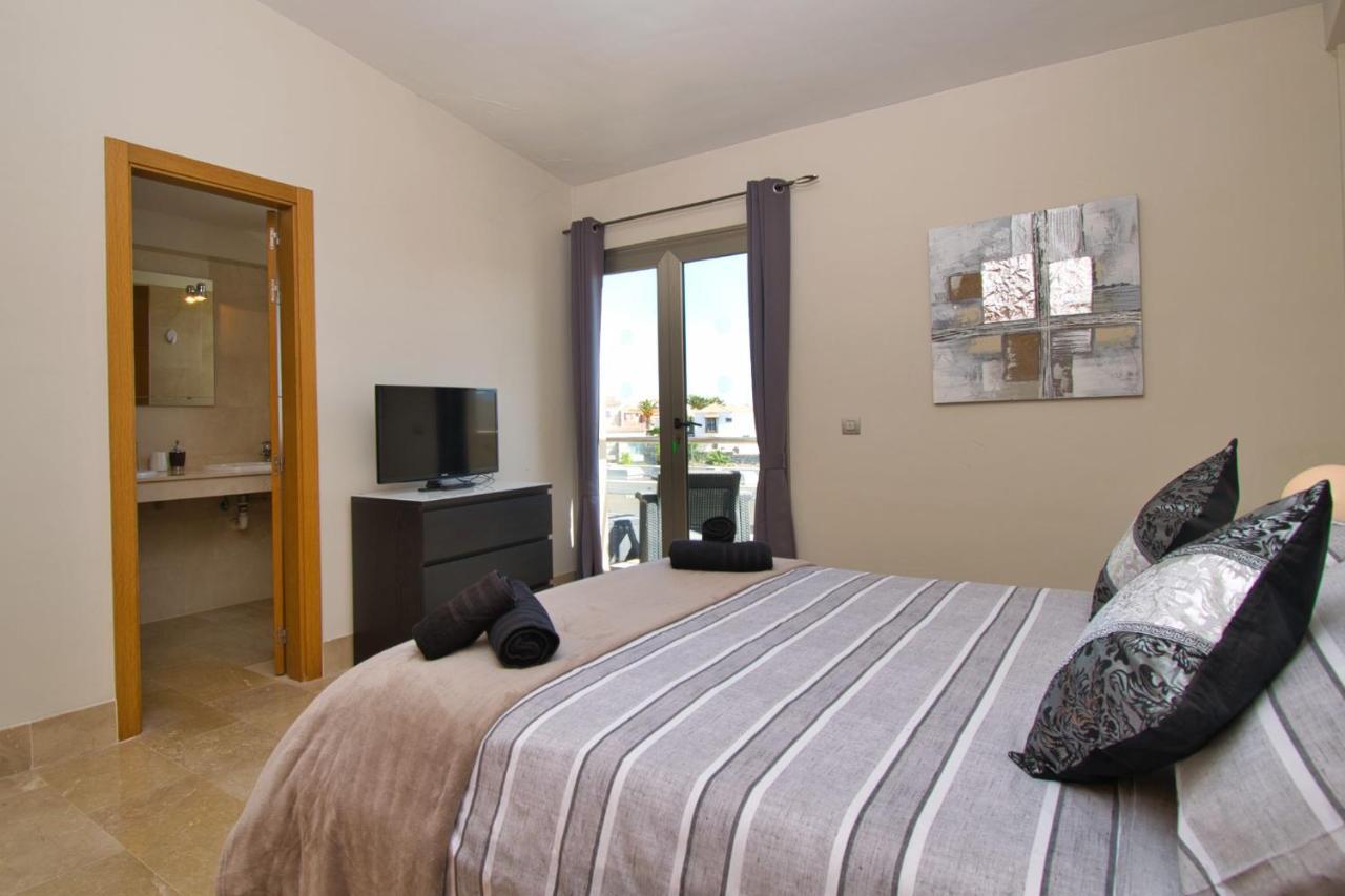 Sun Bay Villas, Lovely 3 Bed With Private Pool & Sea Views Villa
