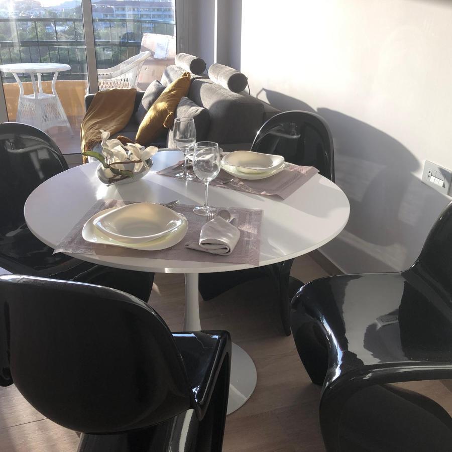Luxury Boutique In Torres Del Sol *