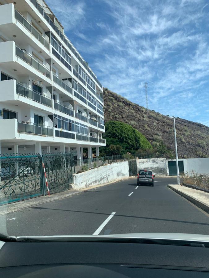 Apartment Apto Boca Cangrejo Netflix,parking,aire Acondicionado Y Rent Car