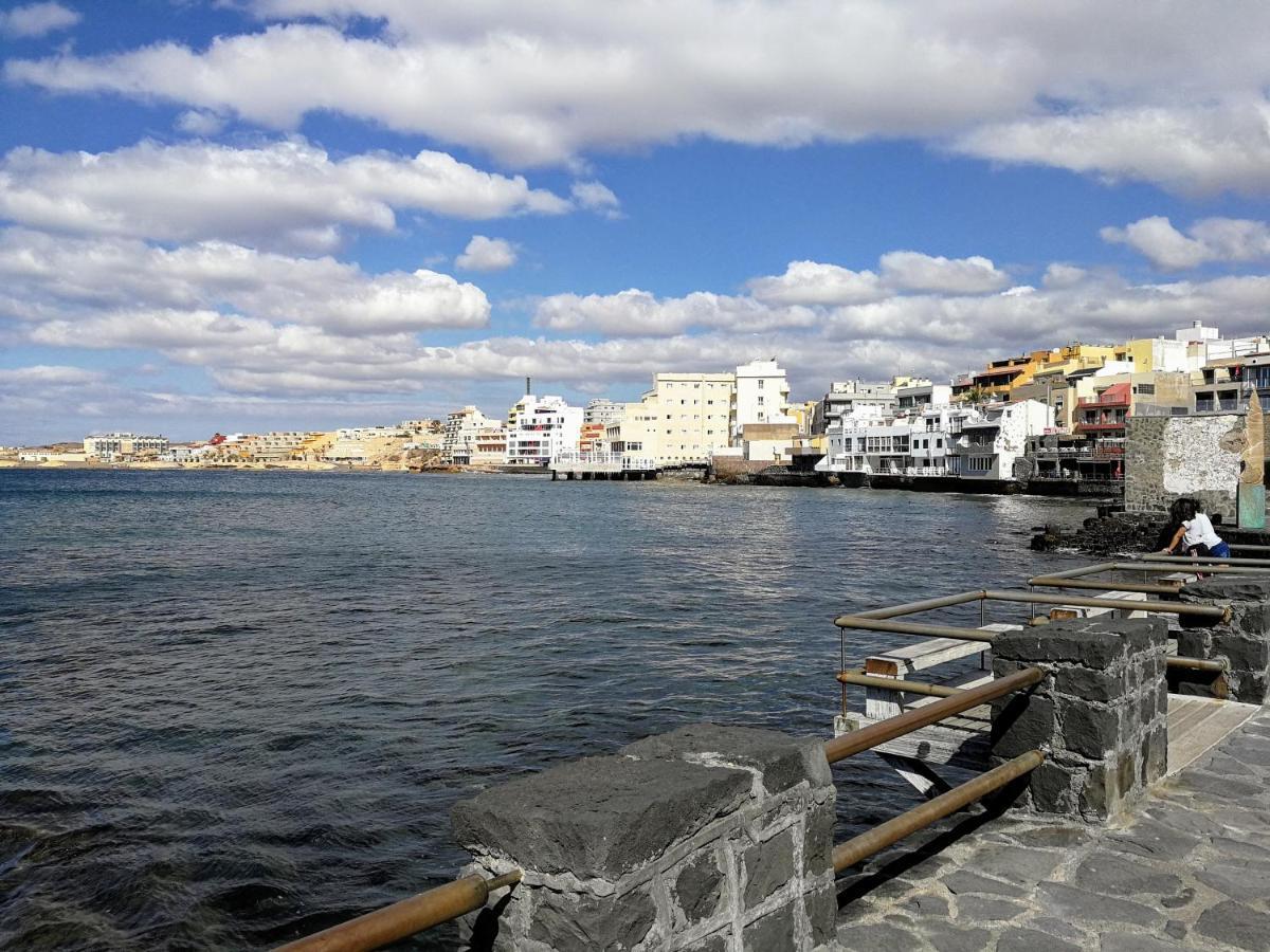 Alquilaencanarias-medano Colon Center, Near The El Medano (Tenerife)