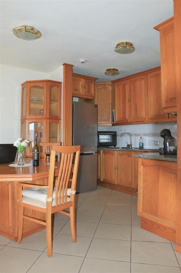 Apartamento Centro-comercial-san-eugenio-adeje-spain Costa Adeje (Tenerife)