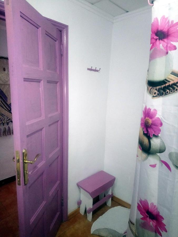 The Violet House Muy Cerca Del Aeropuerto Tenerife Norte Homestay