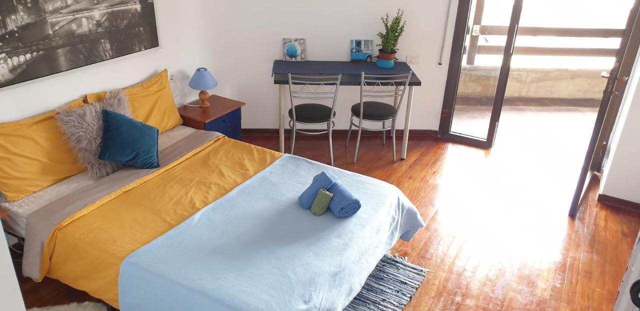 Bed & Breakfast Casa Compartida Weyler