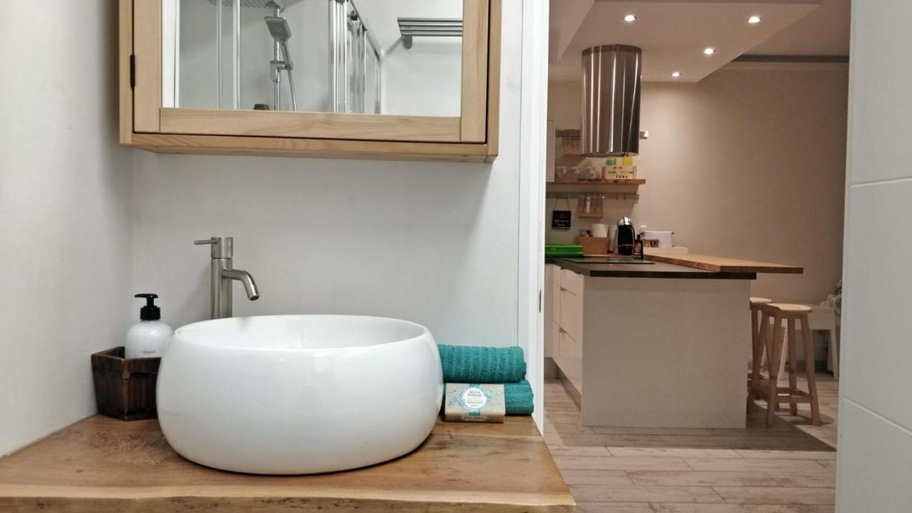New Deluxe Stunned Seaview 2 Bed *