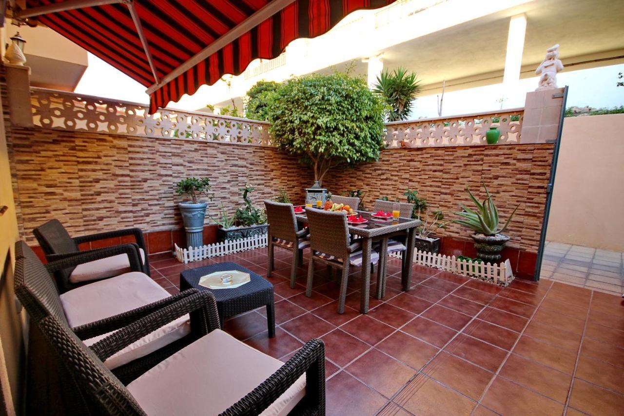 Cozy Townhouse With Ocean Views In Costa Adeje (Tenerife)